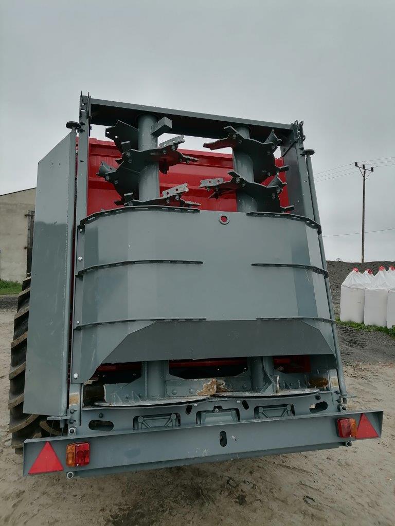 OSŁONA DO WAPNA ZE STOŁEM