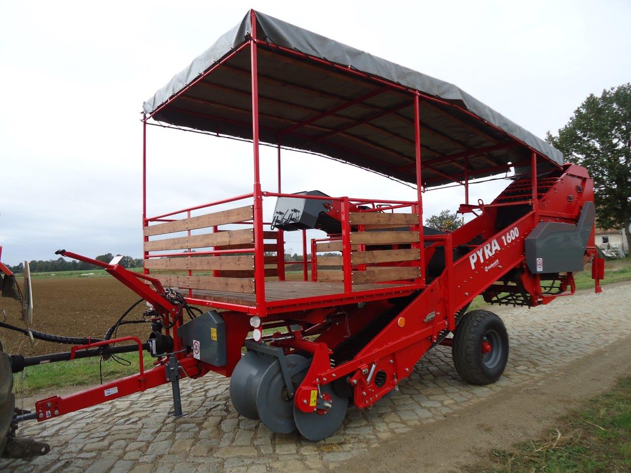 PYRA 1600 PLATFORMA WORKOWNICĄ DASZEK 1