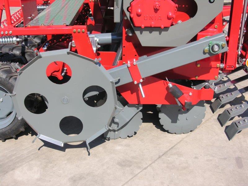 AMBER 1200 koło ostrogowe do napędu aparatów wysiewających