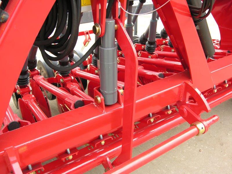 Polonez belka hydrauliczna