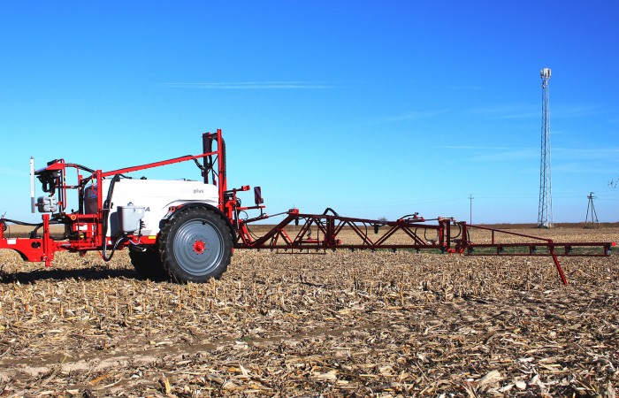 opryskiwacz_polowy_przyczepiany_UNIA_PLUS_REX_2518_3